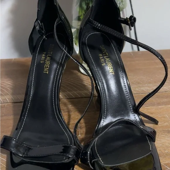 Yves Saint Laurent Black Heels for Elegant Occasions - Picture 3 of 10